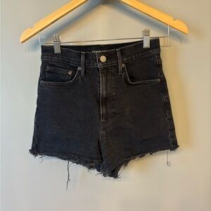 Denim Forum The Arlo Jean Short shorts. High-Waisted with a Frayed Hem size 25